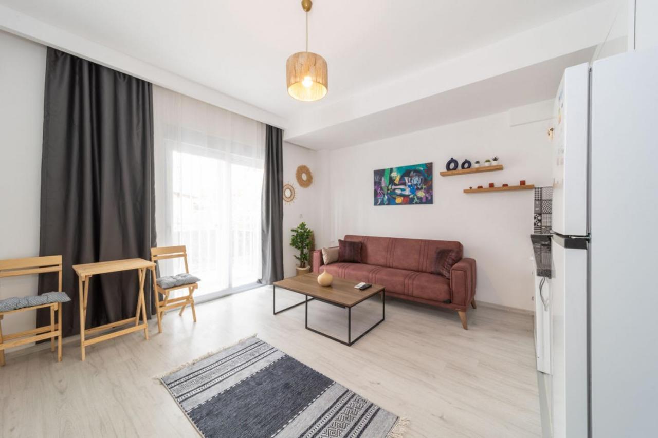 أنطاليا Comfortable Modern Flat With Balcony In Muratpasa المظهر الخارجي الصورة
